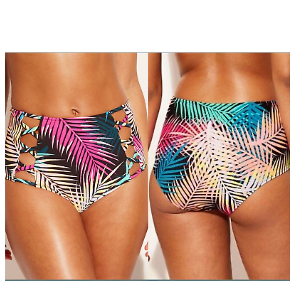 Swim bottoms Size Medium